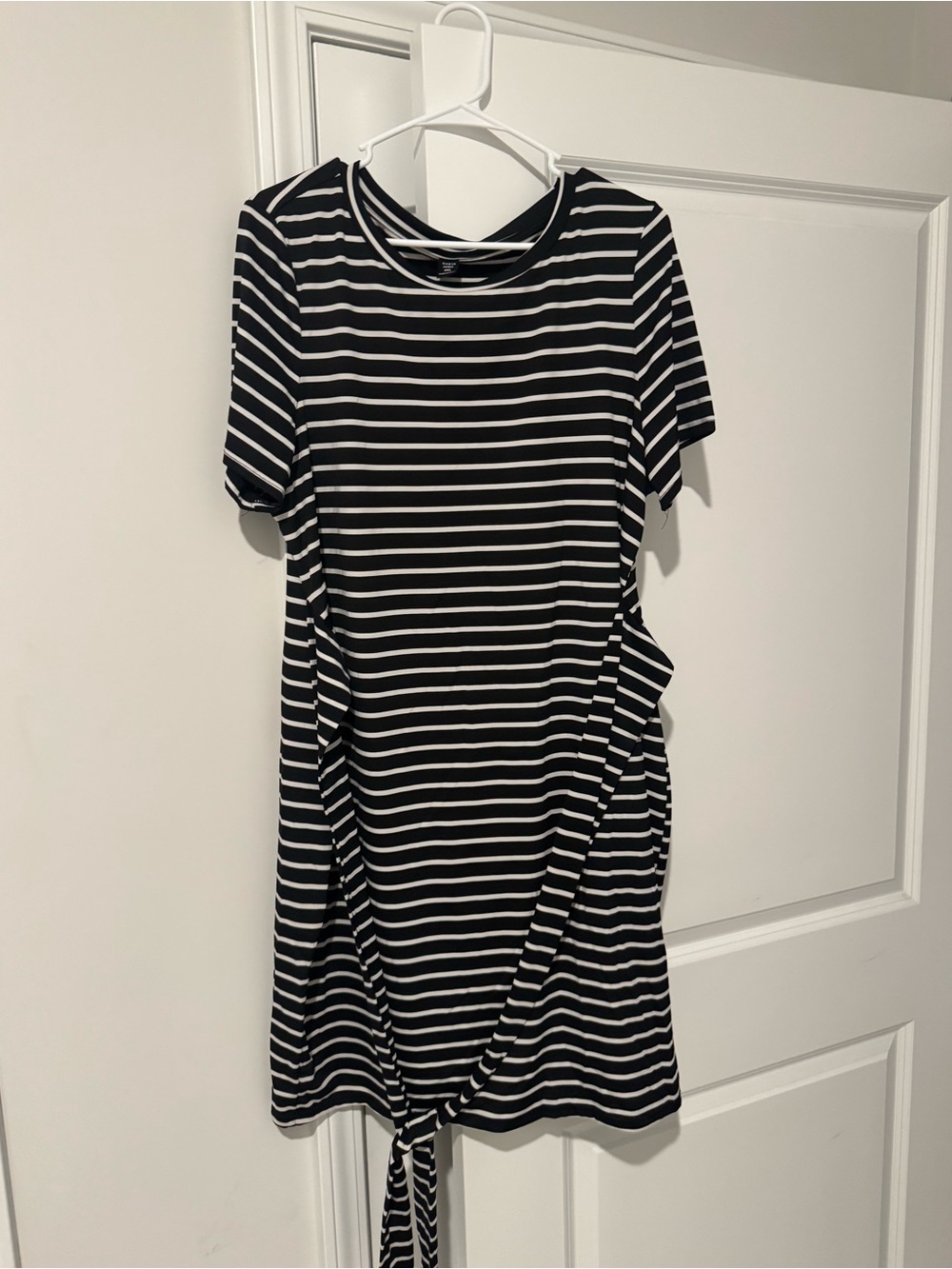 SHEIN Black & White Striped Short Sleeve Dress